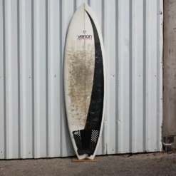 PLANCHE DE SURF OCCASION VENON 2018 FISH -Équipement De Surf Soldes 2023 img 7949 02 07 2021 15 17 25