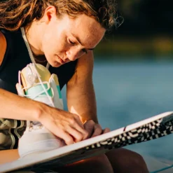 WAKEBOARD LIQUID FORCE ME 2023 17 WAKEBOARD LIQUID FORCE ME 2023 -Équipement De Surf Soldes 2023 me 8 20 01 2023 14 28 46