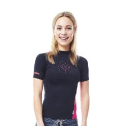 LYCRA JOBE RASHGUARD FEMME NOIR -Équipement De Surf Soldes 2023 sans titre 26 26 02 2020 17 45 31